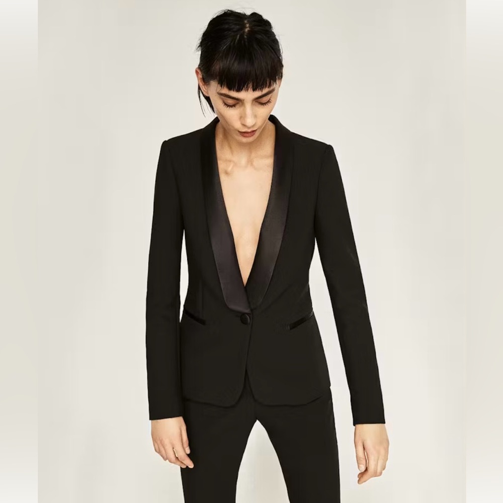 ZARA Basic Black Tuxedo Style Blazer